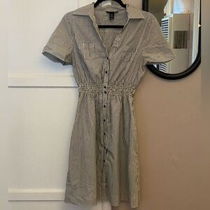 Vintage 2008 H&M Collared Shirt Dress Grey & White Striped Plus Size 14 Pockets
